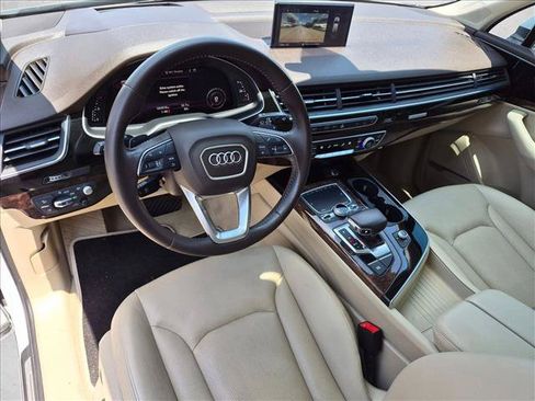 Used 2018 Audi Q7 3.0T Prestige w/ Prestige Package AWD/4WD image 6