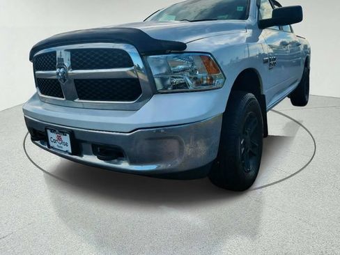 Used 2019 RAM 1500 Classic SLT AWD/4WD image 5