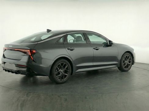 Used 2025 Kia K5 LXS FWD image 9