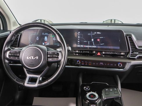 Used 2023 Kia Sportage EX image 17