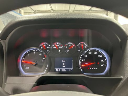 Used 2024 Chevrolet Silverado 2500 W/T AWD/4WD image 21