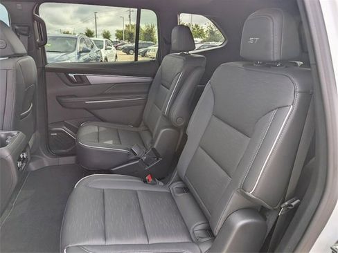 New 2026 Buick Enclave Sport Touring w/ Power Package image 21