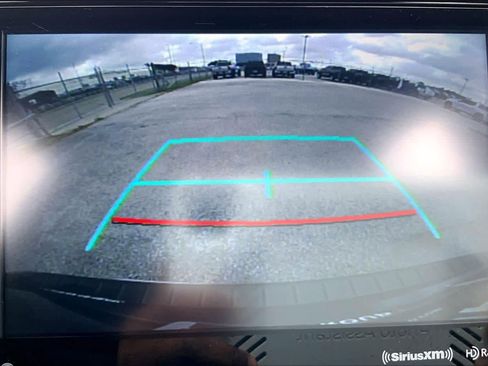 Used 2022 Toyota Highlander XSE image 26