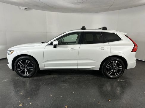 Used 2018 Volvo XC60 T5 Momentum w/ Convenience Package image 5
