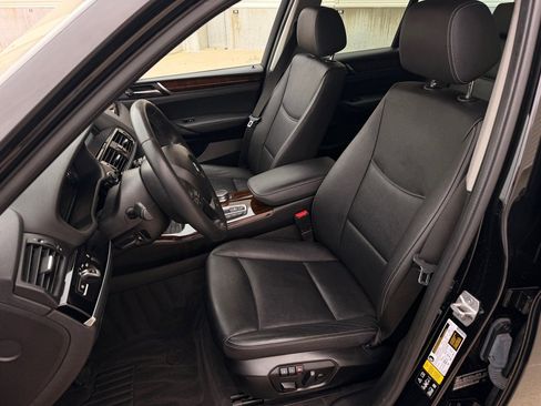 Used 2017 BMW X3 xDrive35i w/ Technology Package image 11