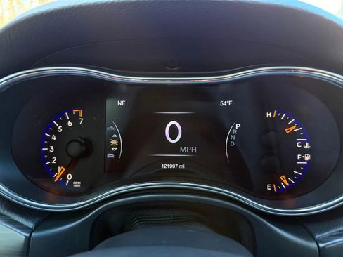 Used 2020 Jeep Grand Cherokee Limited image 13