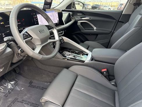 New 2025 Audi Q5 Prestige image 21