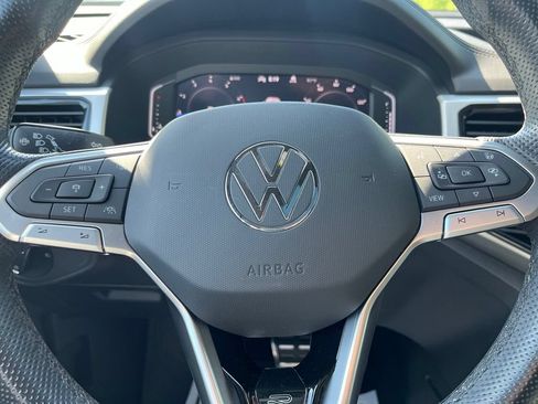 Certified 2023 Volkswagen Atlas Cross Sport SEL Premium R-Line AWD/4WD image 21
