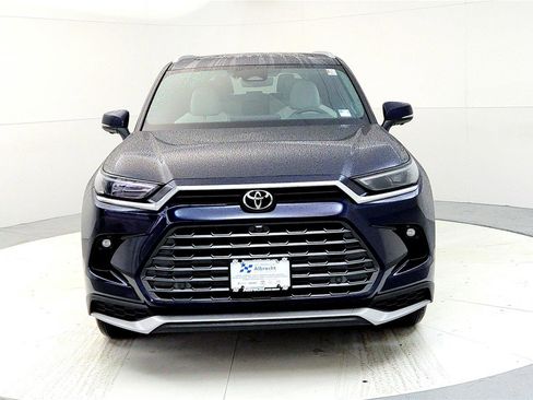 New 2026 Toyota Grand Highlander Hybrid MAX Platinum image 8