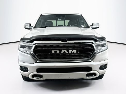 Used 2019 RAM 1500 Limited RWD image 2