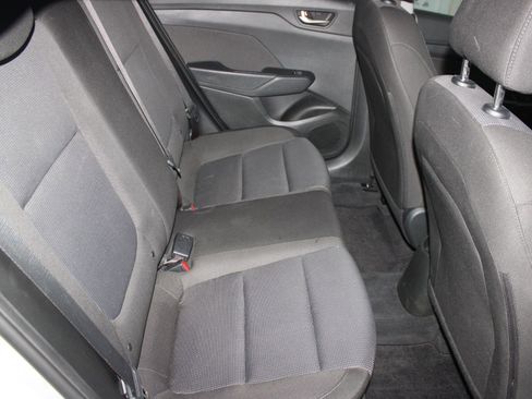 Used 2022 Hyundai Accent SE image 27