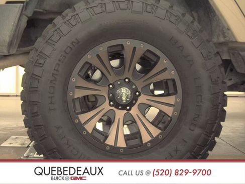 Used 2017 Jeep Wrangler Unlimited Sahara w/ Quick Order Package 24E Chief image 11