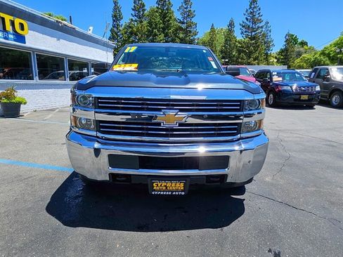 Used 2017 Chevrolet Silverado 2500 W/T AWD/4WD image 10