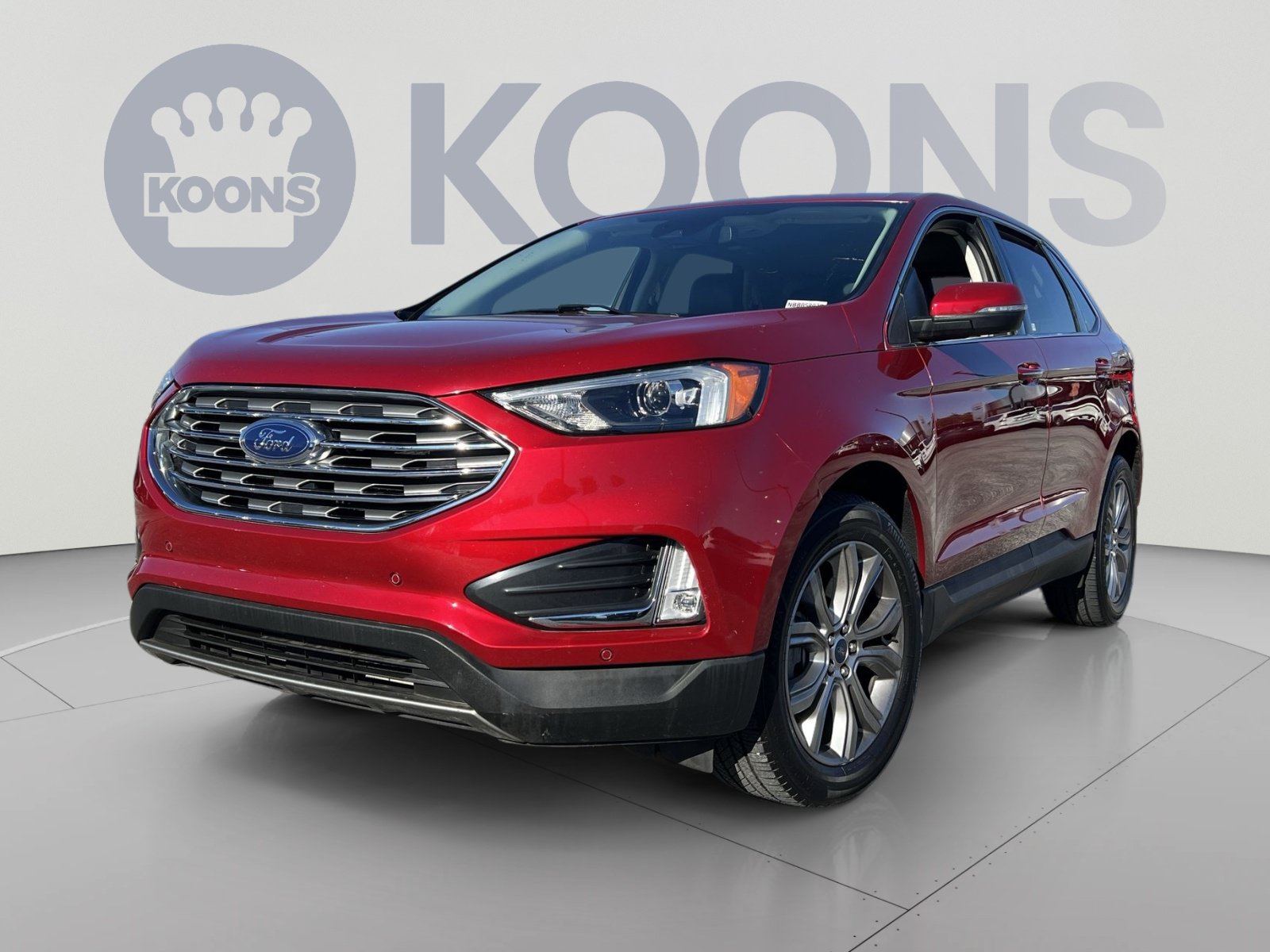 Used 2022 Ford Edge Titanium AWD/4WD image 1