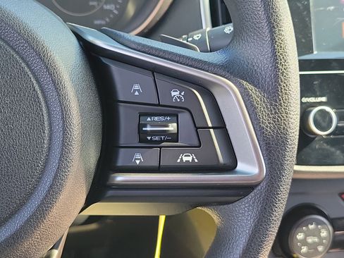 Used 2017 Subaru Impreza 2.0i Premium w/ BSD & Rcta/SRF/Eyesight image 28