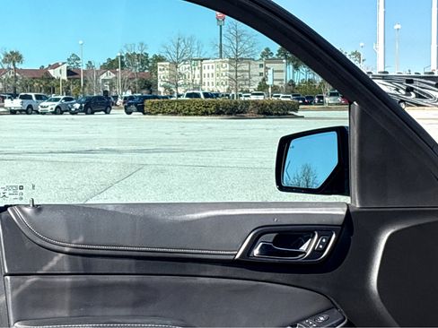 Used 2019 Chevrolet Tahoe Premier image 11