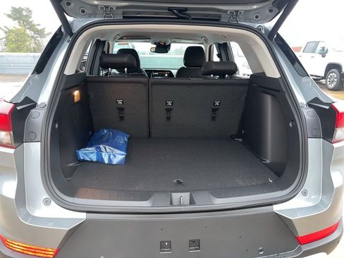 New 2025 Chevrolet TrailBlazer LT w/ Convenience Package image 6
