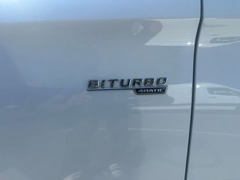 Certified 2022 Mercedes-Benz GLC 43 AMG 4MATIC image 10