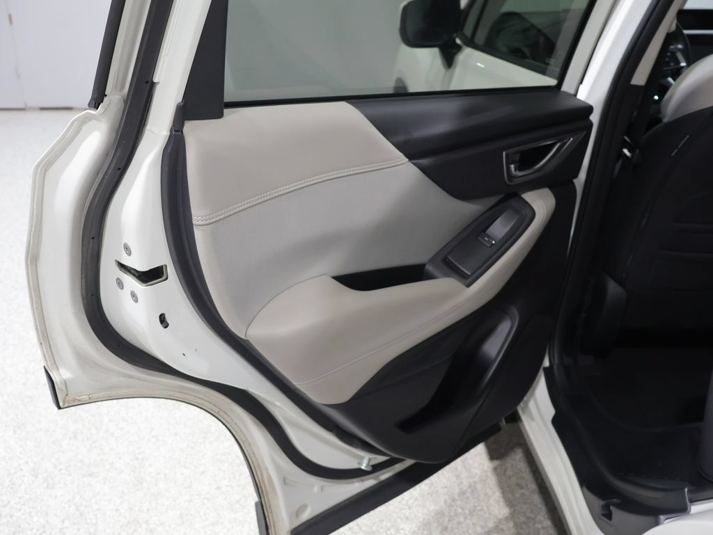 Used 2024 Subaru Forester Premium AWD/4WD image 19