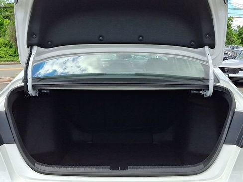 Used 2023 Honda Accord EX image 28
