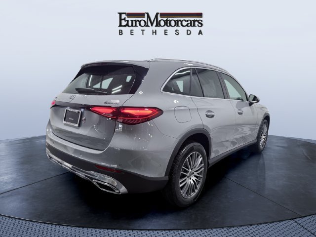New 2027 Mercedes-Benz GLC 300 4MATIC image 3