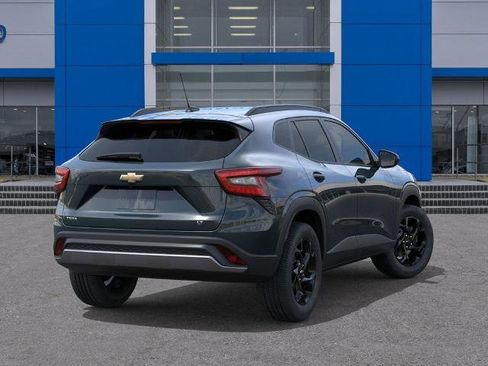 New 2026 Chevrolet Trax LT image 4