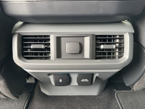 Used 2022 Ford F150 XLT w/ Equipment Group 302A High image 31