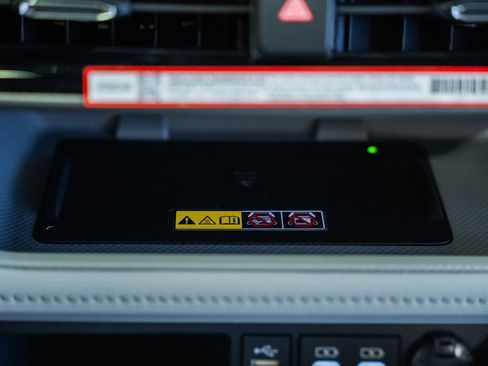 New 2026 Toyota Highlander XLE AWD/4WD image 24