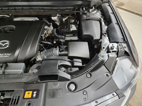 Used 2019 MAZDA CX-5 Touring image 38