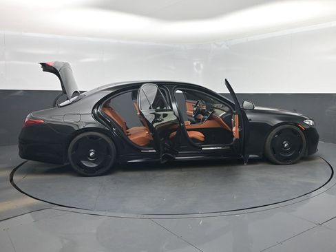 Used 2023 Mercedes-Benz S 580 4MATIC Sedan w/ AMG Line image 62