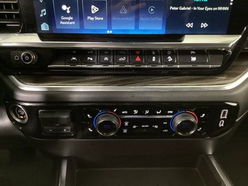 Used 2022 Chevrolet Silverado 1500 LT Trail Boss w/ LT Trail Boss Premium Package image 27