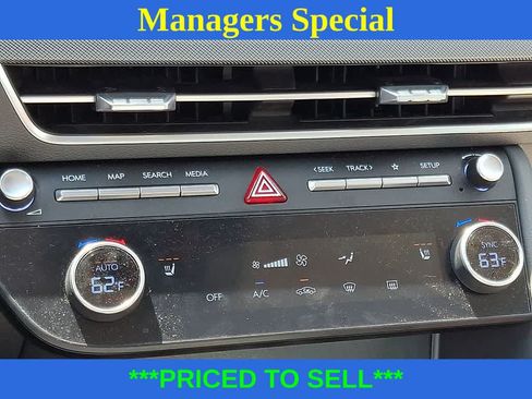 Used 2025 Hyundai Sonata SEL FWD image 14