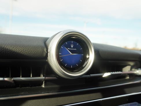 Used 2023 Maserati Grecale Modena image 18