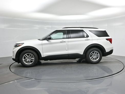 New 2026 Ford Explorer Active RWD image 31