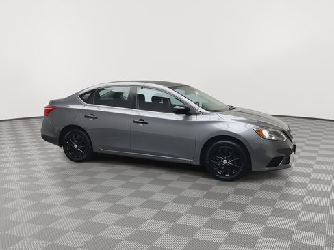 Used 2019 Nissan Sentra SV image 33