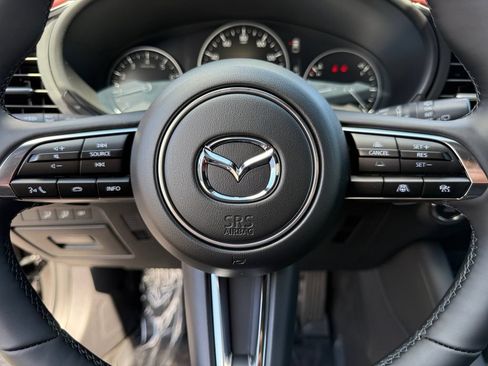 New 2026 MAZDA MAZDA3 Hatchback w/Premium Plus Pkg AWD/4WD image 21