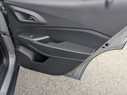 New 2026 Chevrolet Trax ACTIV w/ Sunroof Package FWD image 31