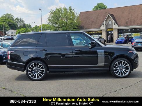 Used 2021 Land Rover Range Rover Long Wheelbase Autobiography image 6