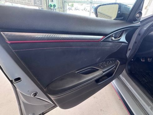 Used 2019 Honda Civic Type R image 25