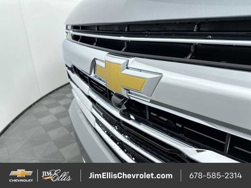 New 2026 Chevrolet Suburban LT w/ Comfort Package image 61