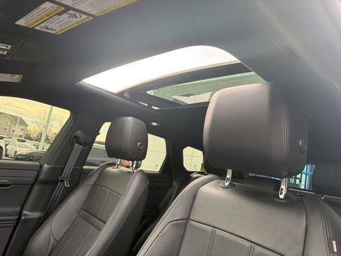 Used 2023 Land Rover Range Rover Evoque S image 7