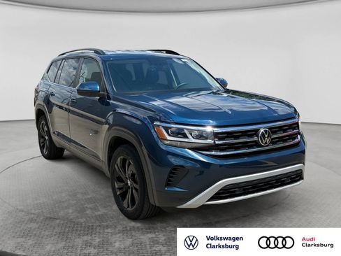 Used 2023 Volkswagen Atlas SE AWD/4WD image 3