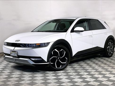 Used 2024 Hyundai Ioniq 5 SE RWD image 1