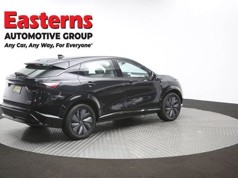 Used 2023 Nissan Ariya AWD image 43