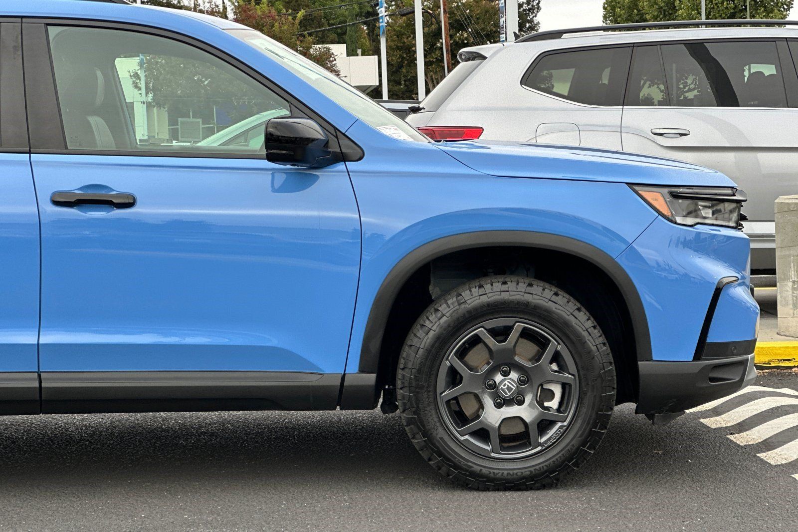 Used 2024 Honda Pilot TrailSport image 35