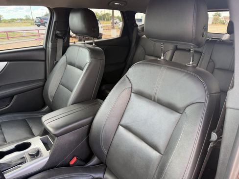 Used 2020 Chevrolet Blazer LT w/ Sound & Technology Package AWD/4WD image 14