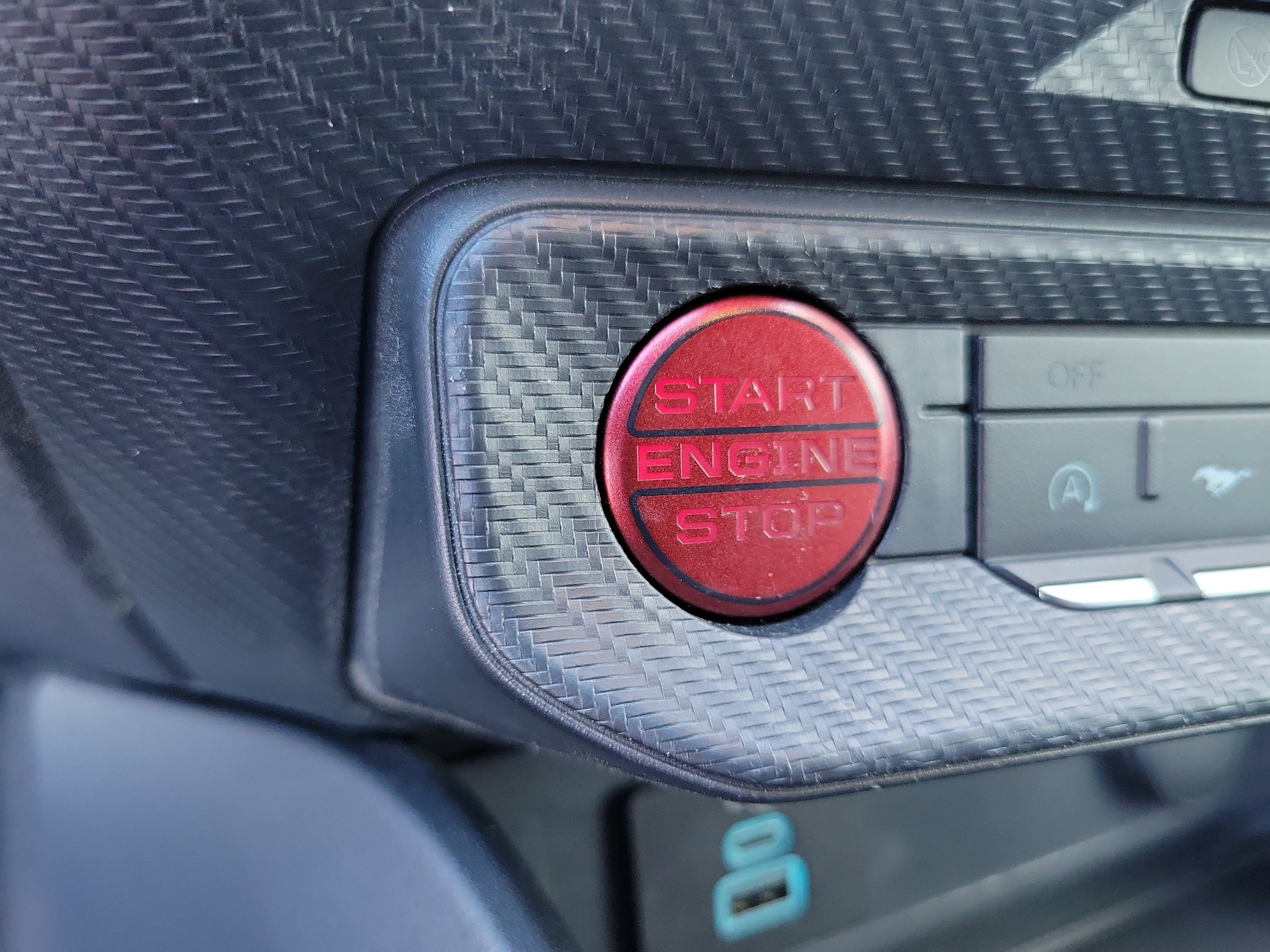 Used 2025 Ford Mustang Premium RWD image 23
