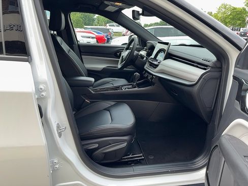 Used 2026 Jeep Compass Limited AWD/4WD image 6