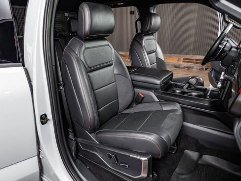 Used 2025 Ford F150 Raptor image 31