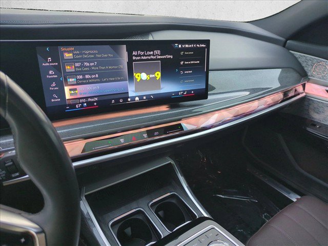 Certified 2023 BMW i7 xDrive60 AWD/4WD image 15